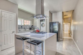 Close to All, Restful Duplex A in Downtown, UTEP, Hospitals